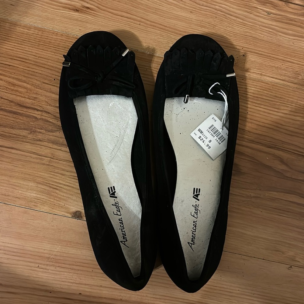 Woman’s American eagle shoes size 8 NWT